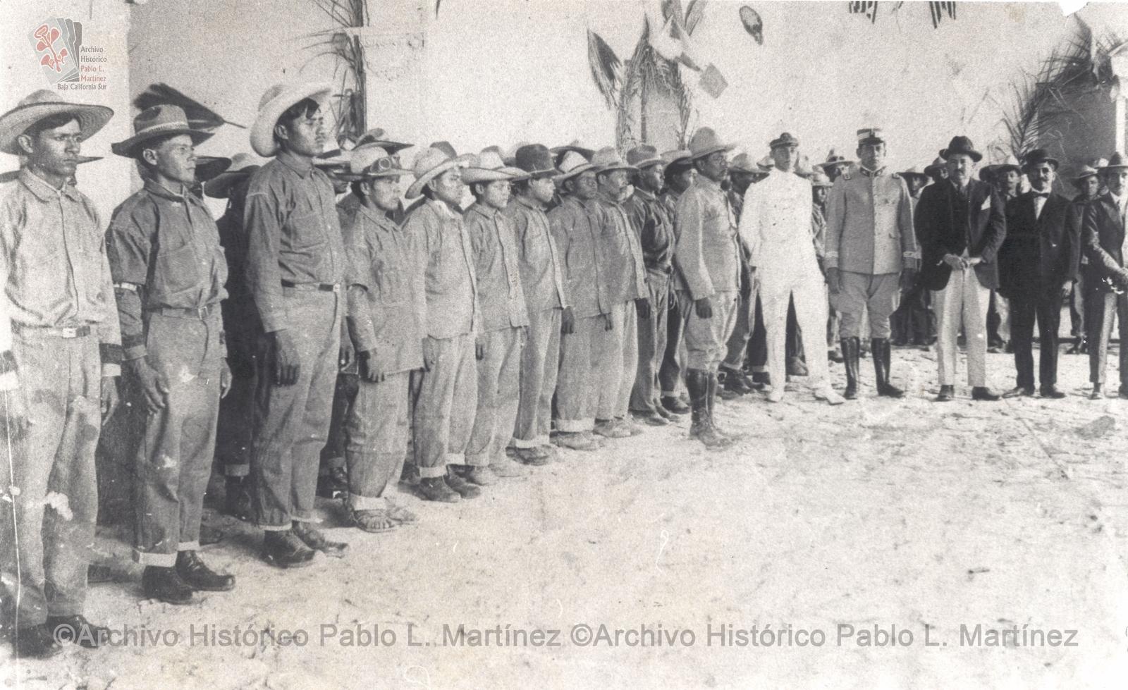 Agustín Arriola Martínez y gendarmería.