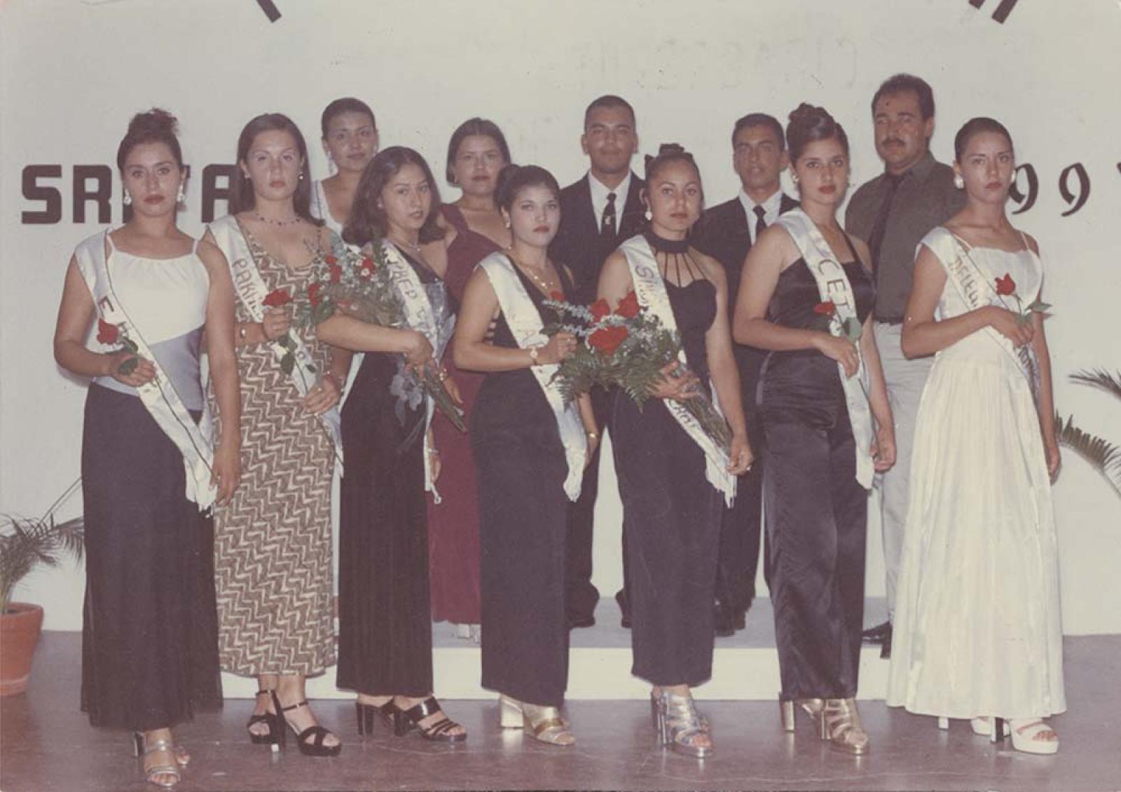 “Candidatas a Señorita Independencia ´97”.