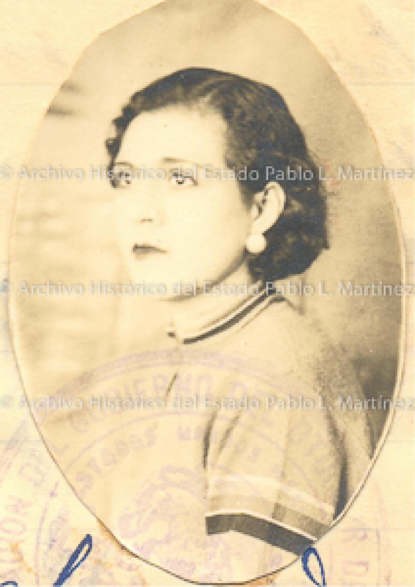 Clave técnica: 25 E 02.Estado de conservación: a b c j r x.Fecha de asunto: 02 - 05 - 1935. Fecha de toma: 02 - 05 - 1935.Lugar de asunto: La Paz, Baja California Sur, México. Lugar de toma: Baja California Sur, México.Época: RR.7 Autor:_Agencia:_ Editor / coleccionista: _Título Inocencia Sepúlveda.