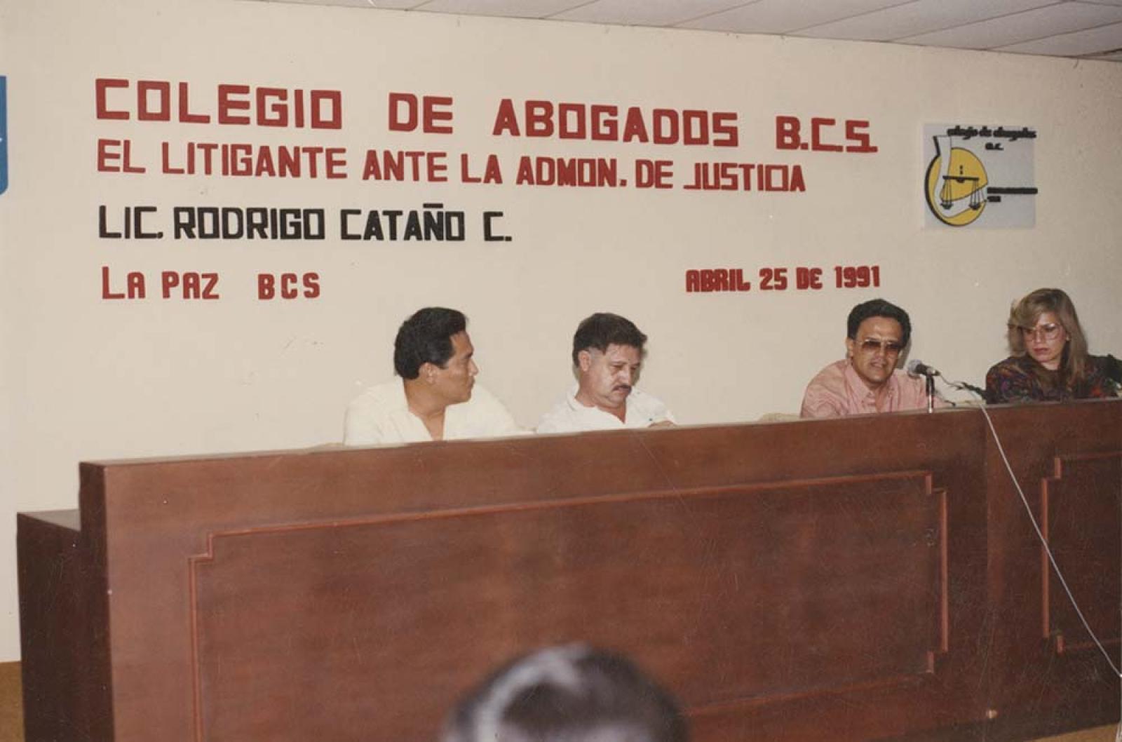 “Colegio de abogados”