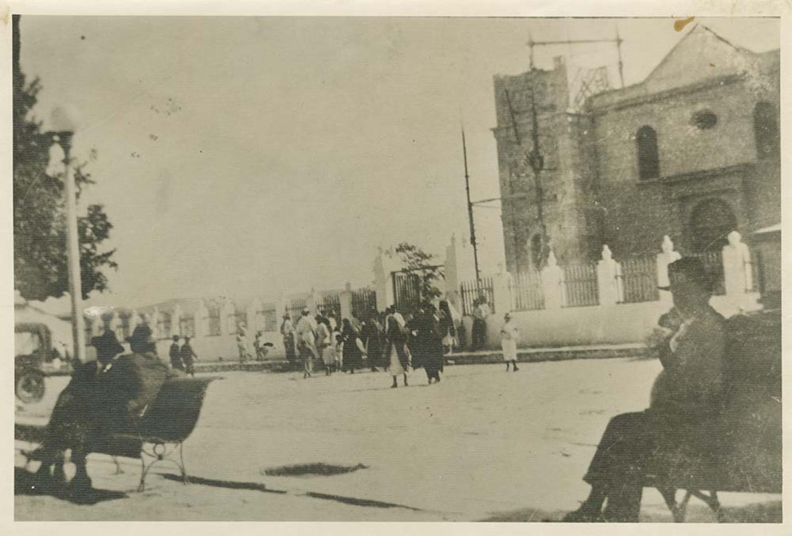 “Construcción de la segunda torre de la catedral de La Paz.”