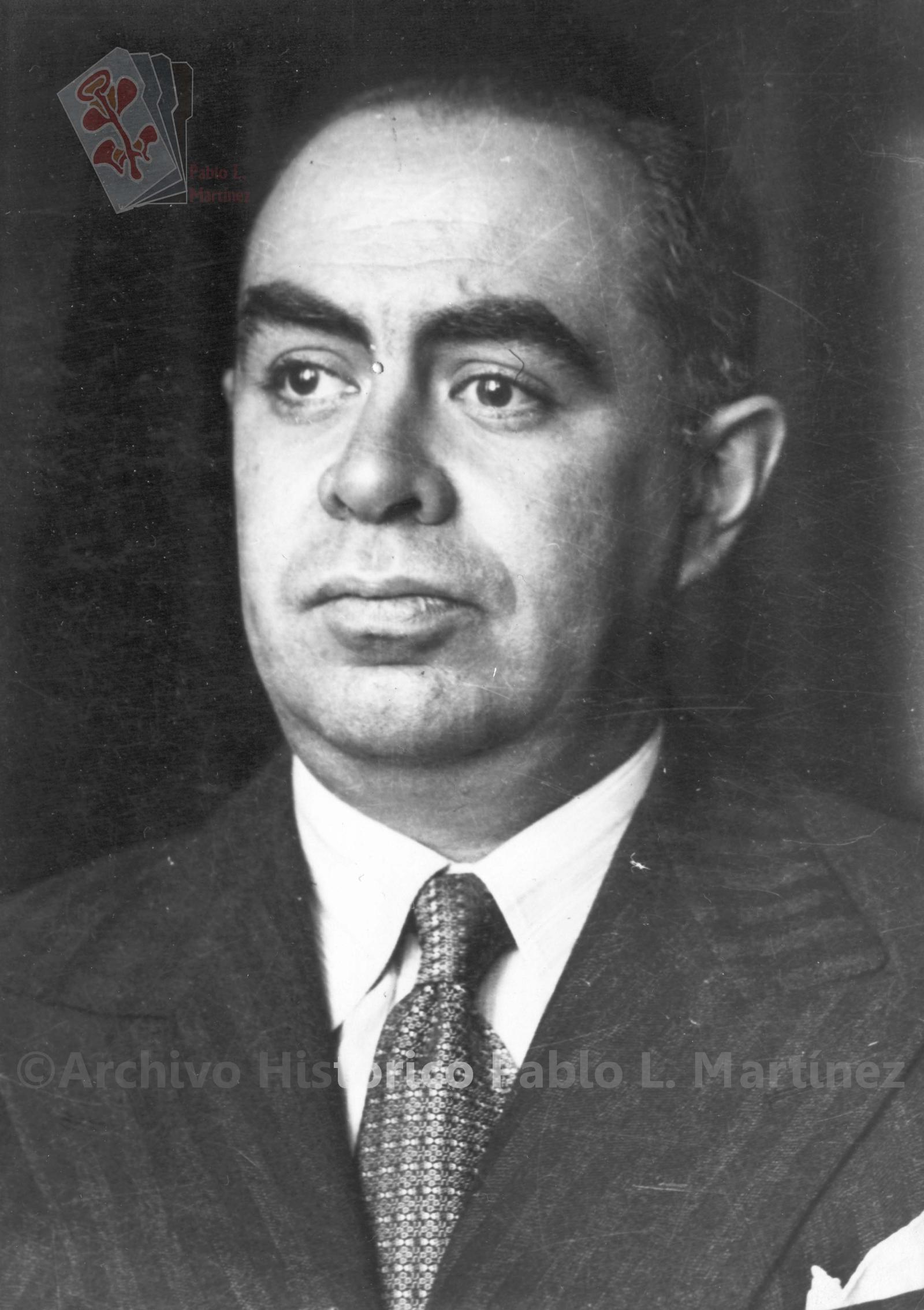 Eduardo Bustamante.