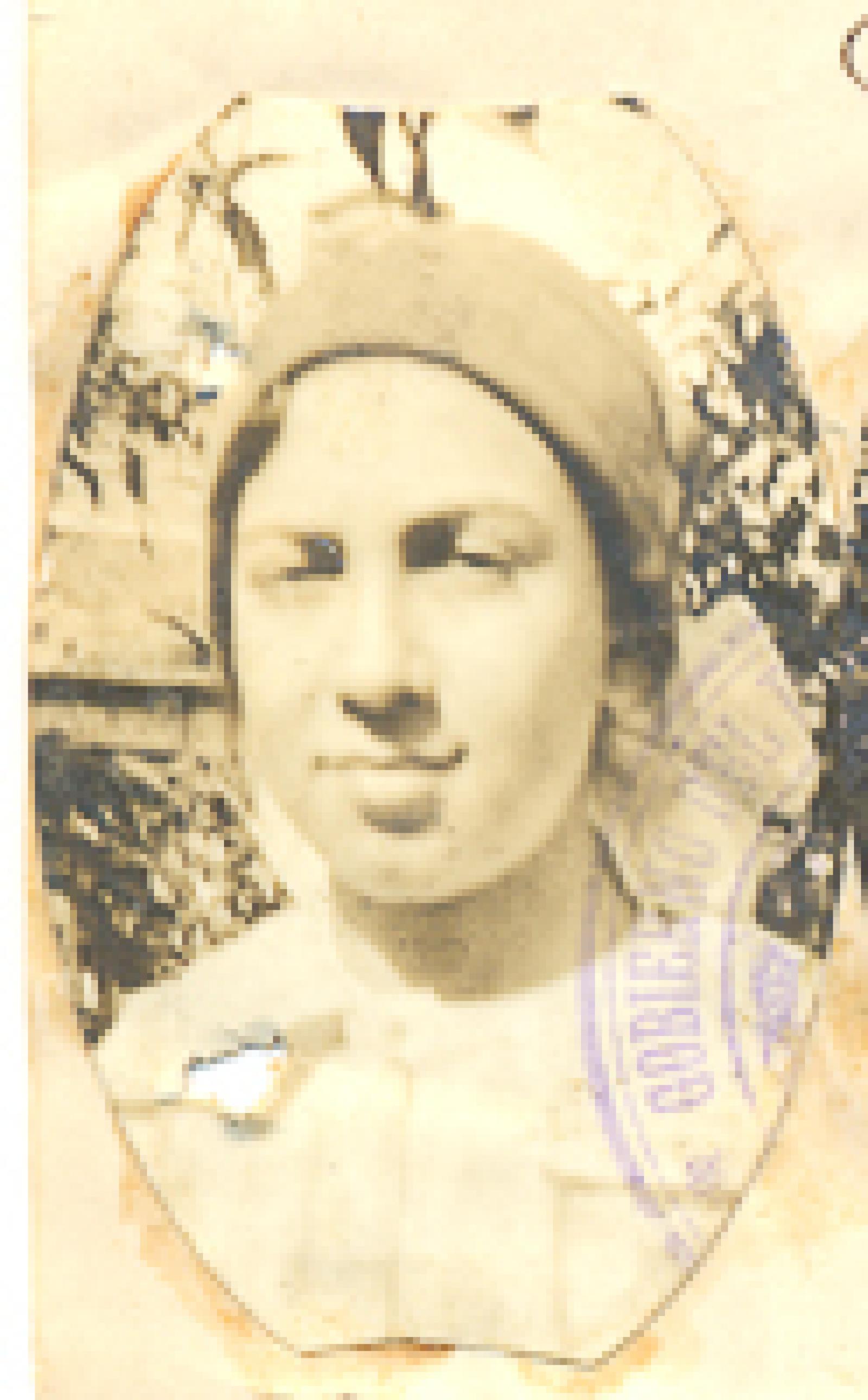 Elena Urroz.
