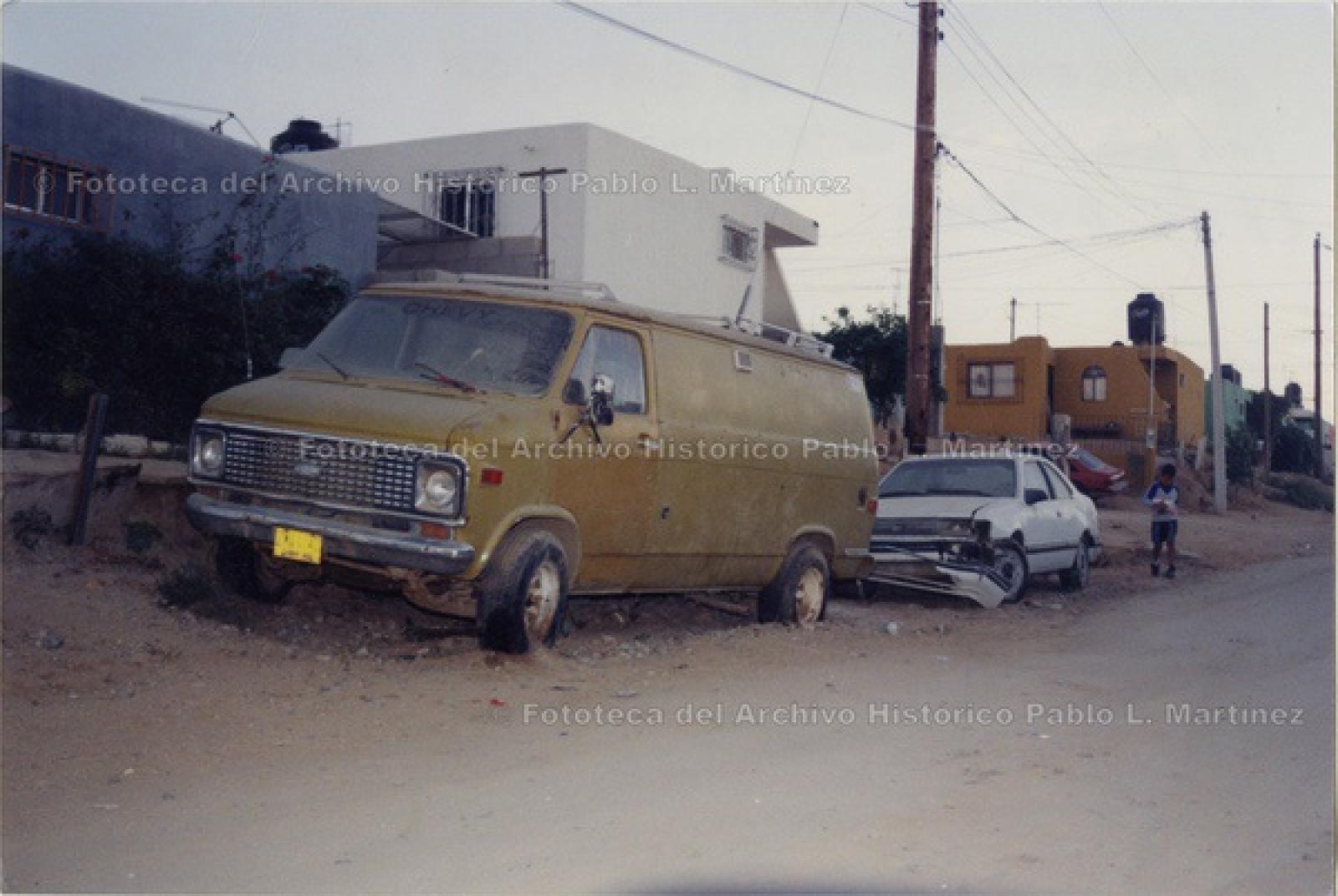 “En cementerio de autos se convierten las calles de Cabo”.