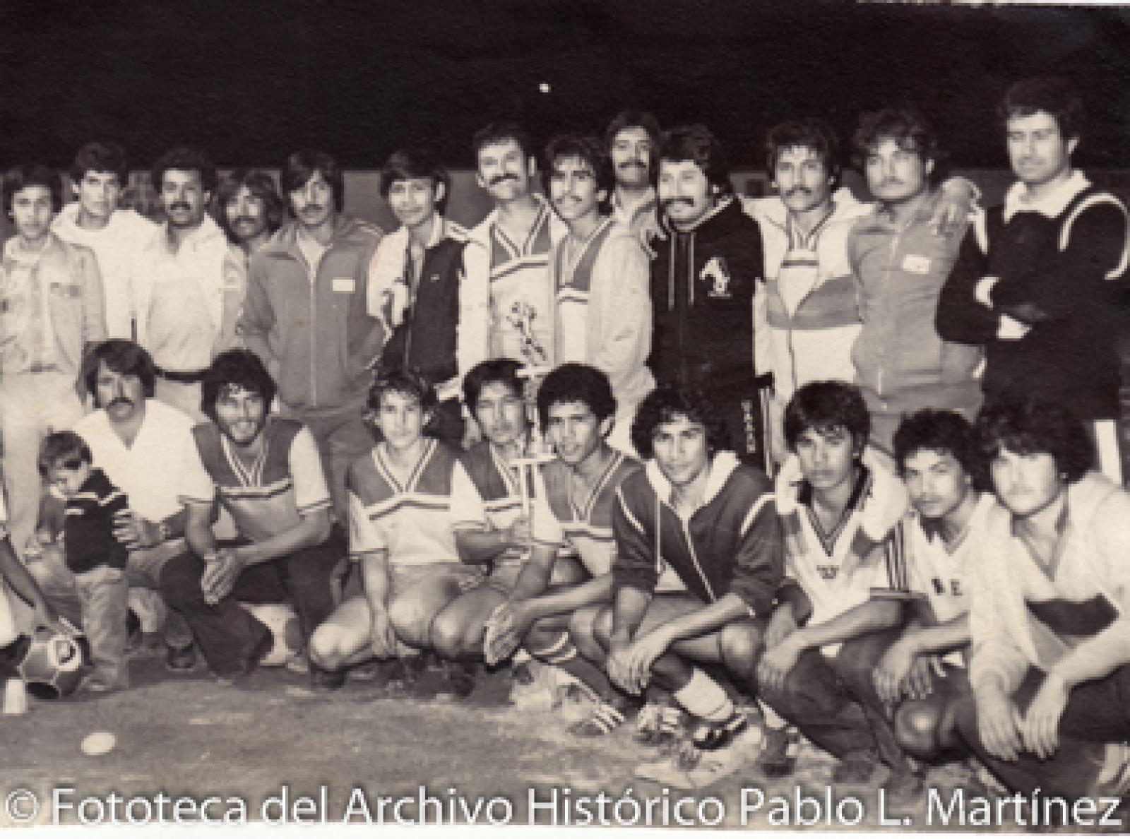 Equipo de futbol, retrato.