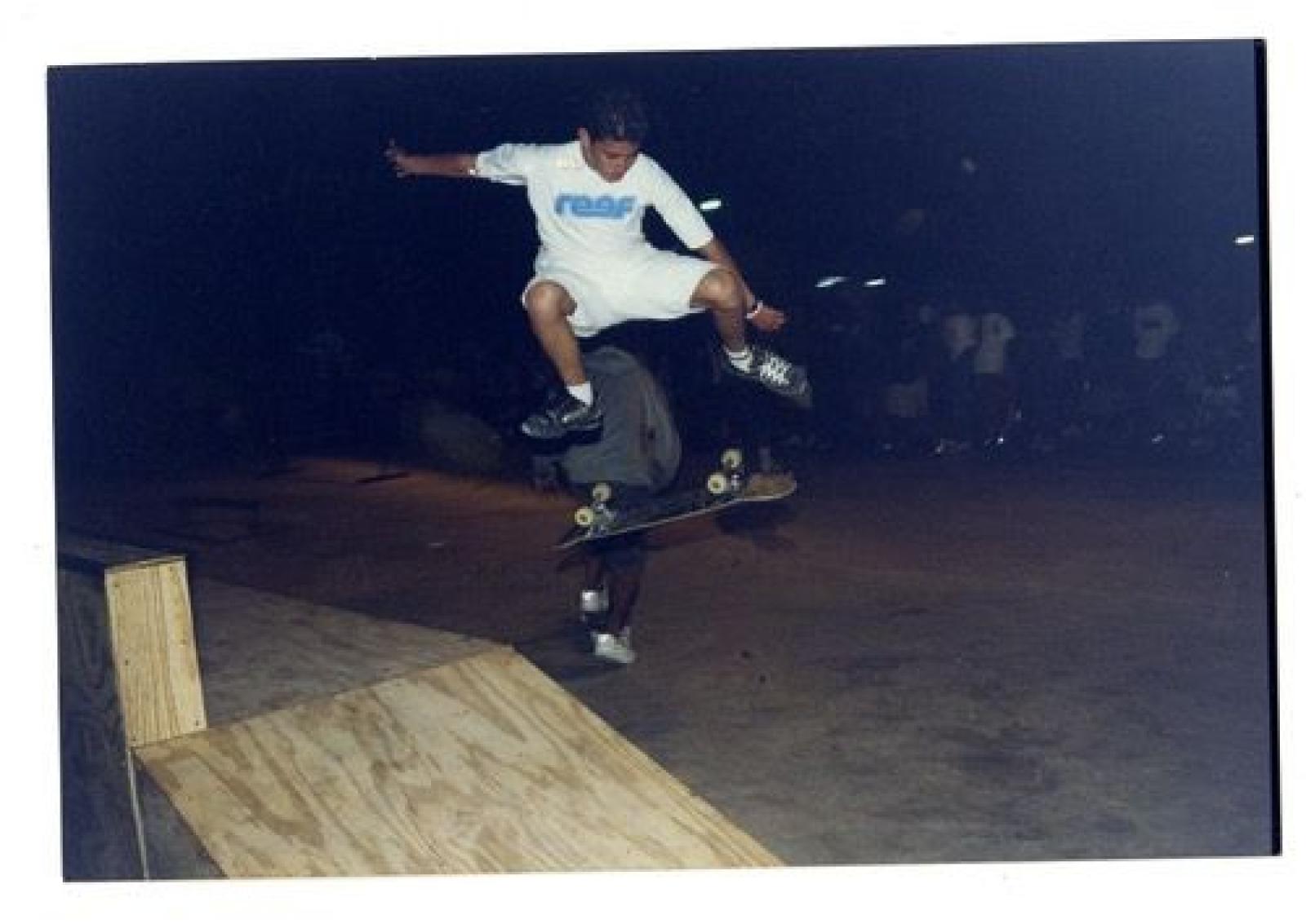 Exhibición de patineta extrema, actividades en la colonia Pueblo Nuevo.
