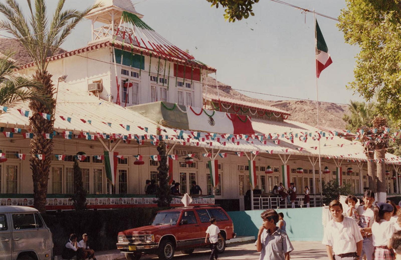 Festejos patrios, Palacio Municipal en Santa Rosalía, B.C.S.