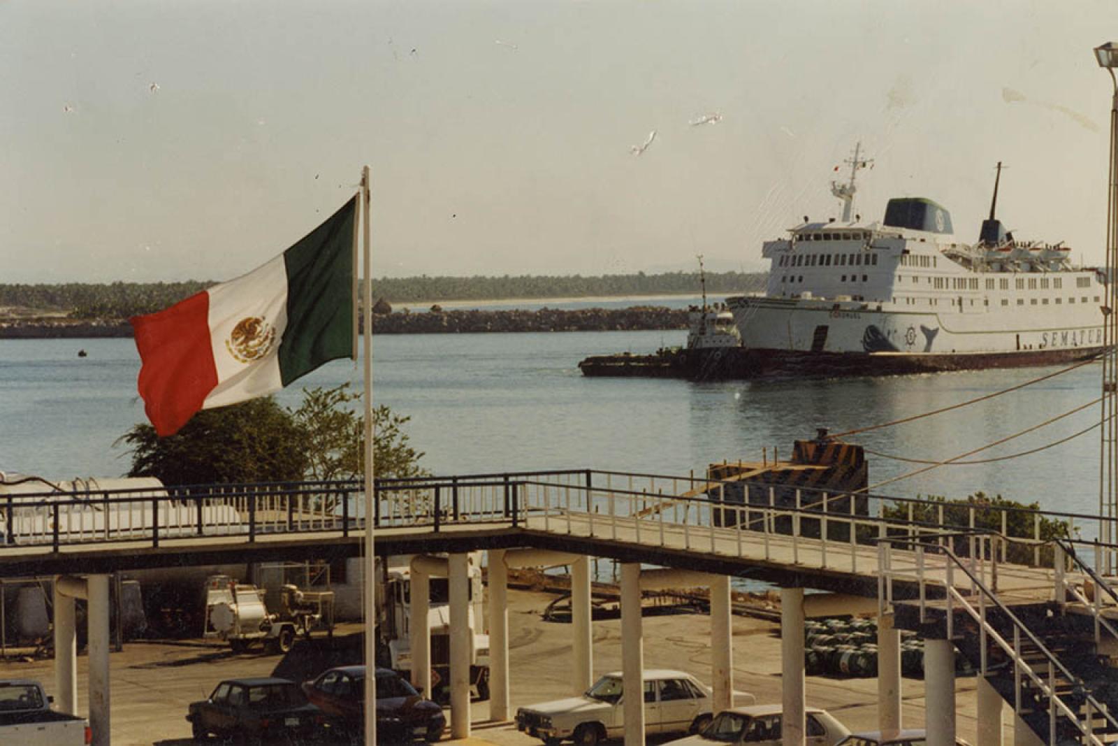 “Instalaciones portuarias de SEMATUR”