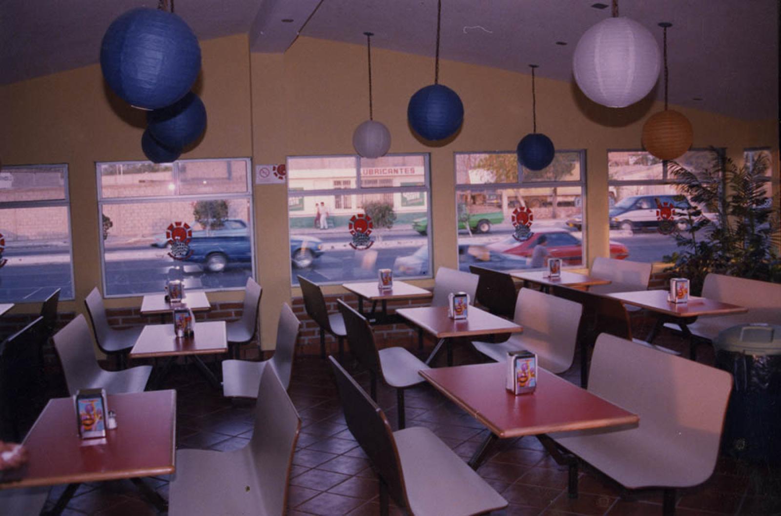 Interior del restaurante “La Cochinita”.