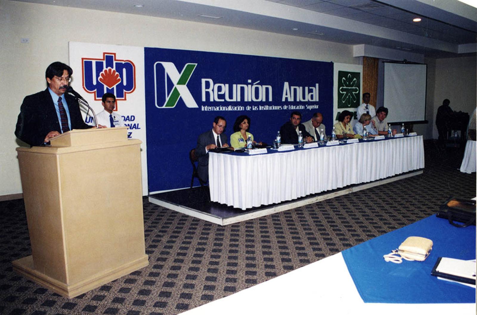 “IX Reunión anual, Unipaz”.