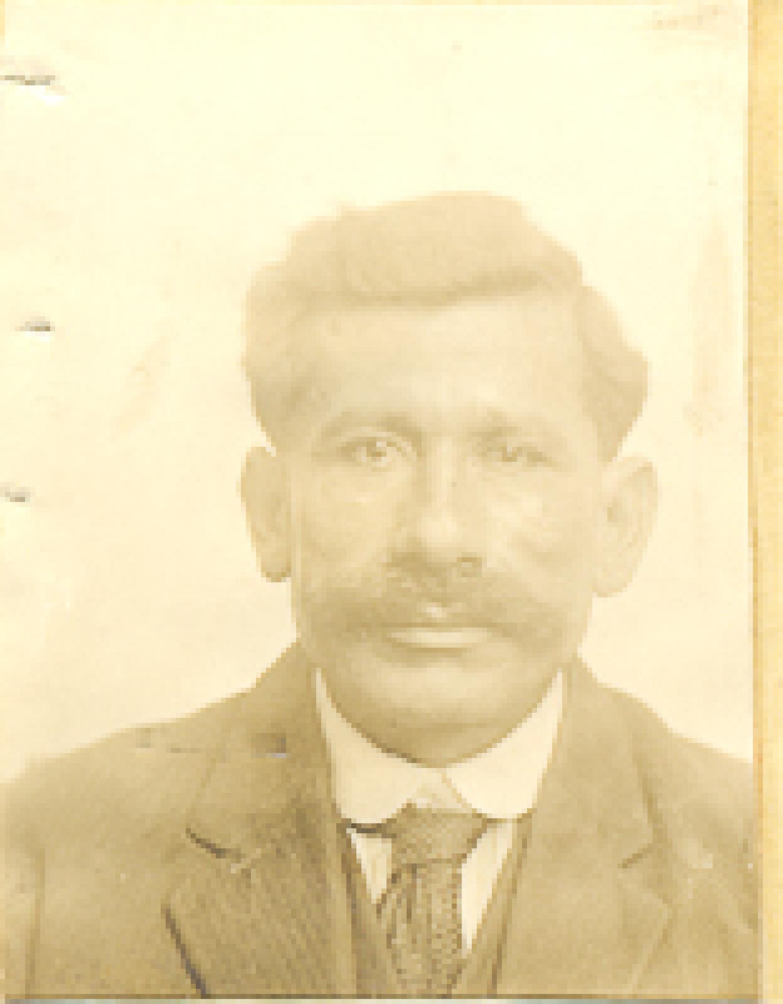 José Salvatierra.