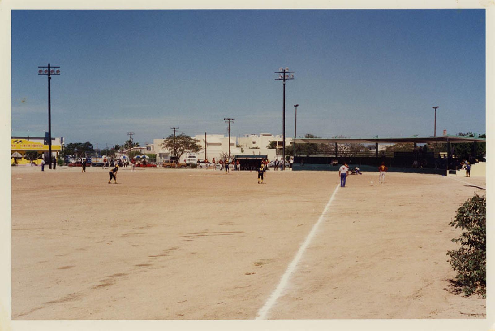 Juego de béisbol.