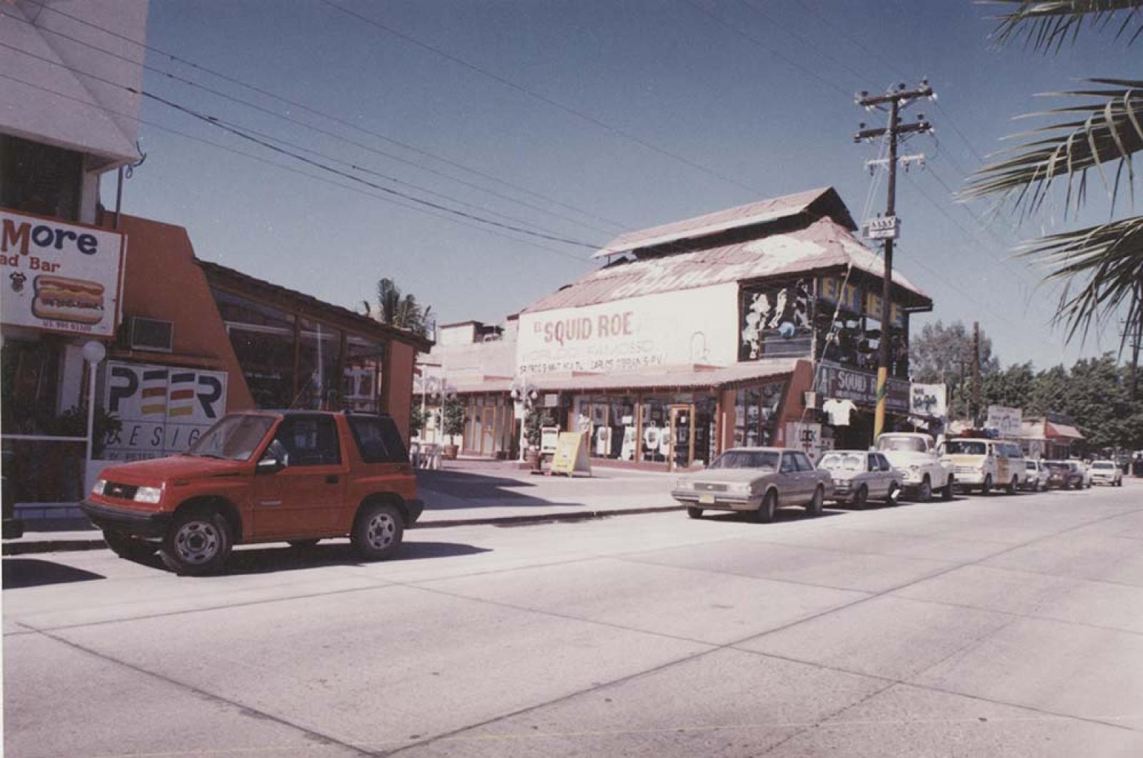 Locales comerciales. Cabo San Lucas, Baja California Sur.