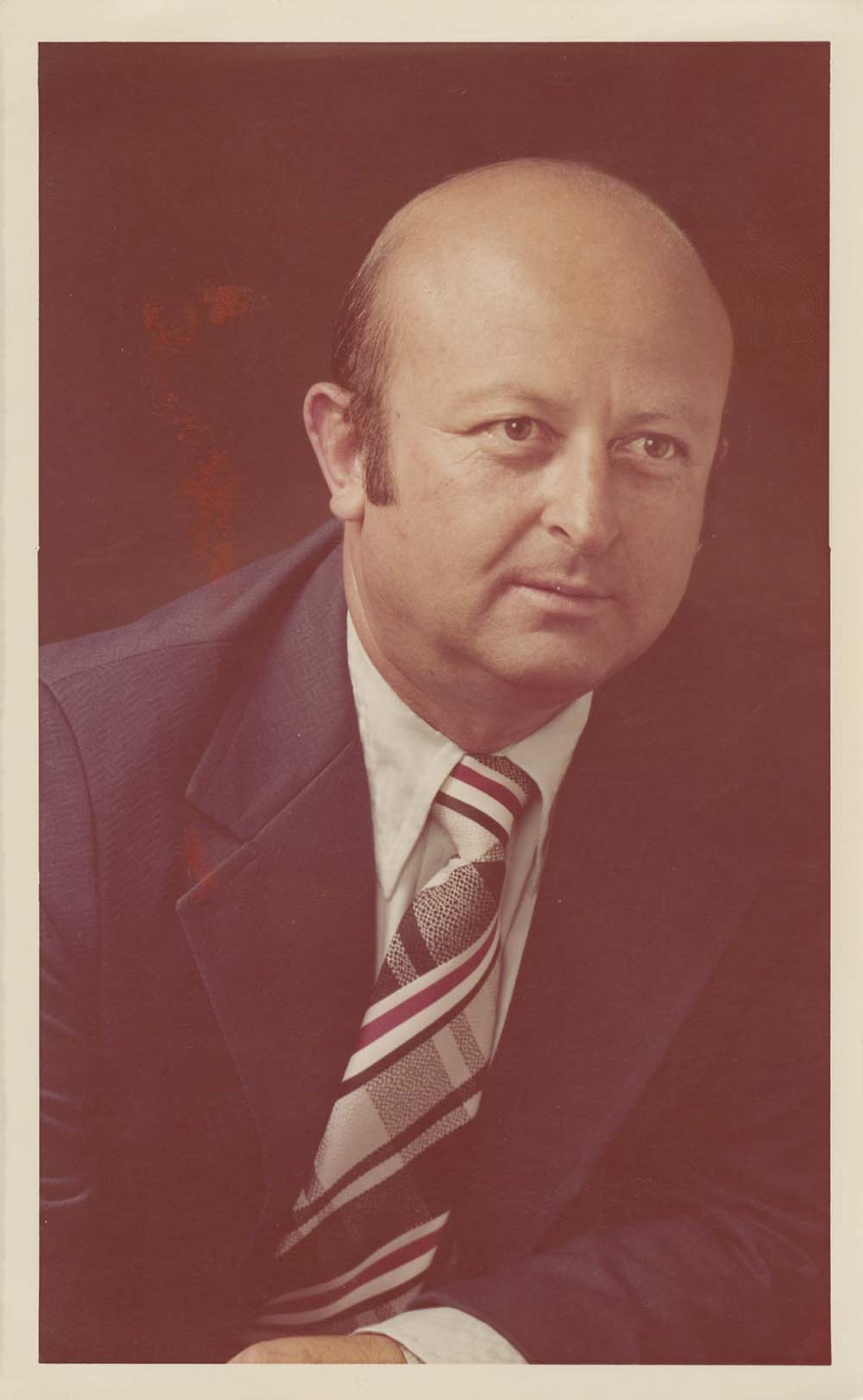 “Manuel Santana”, retrato.