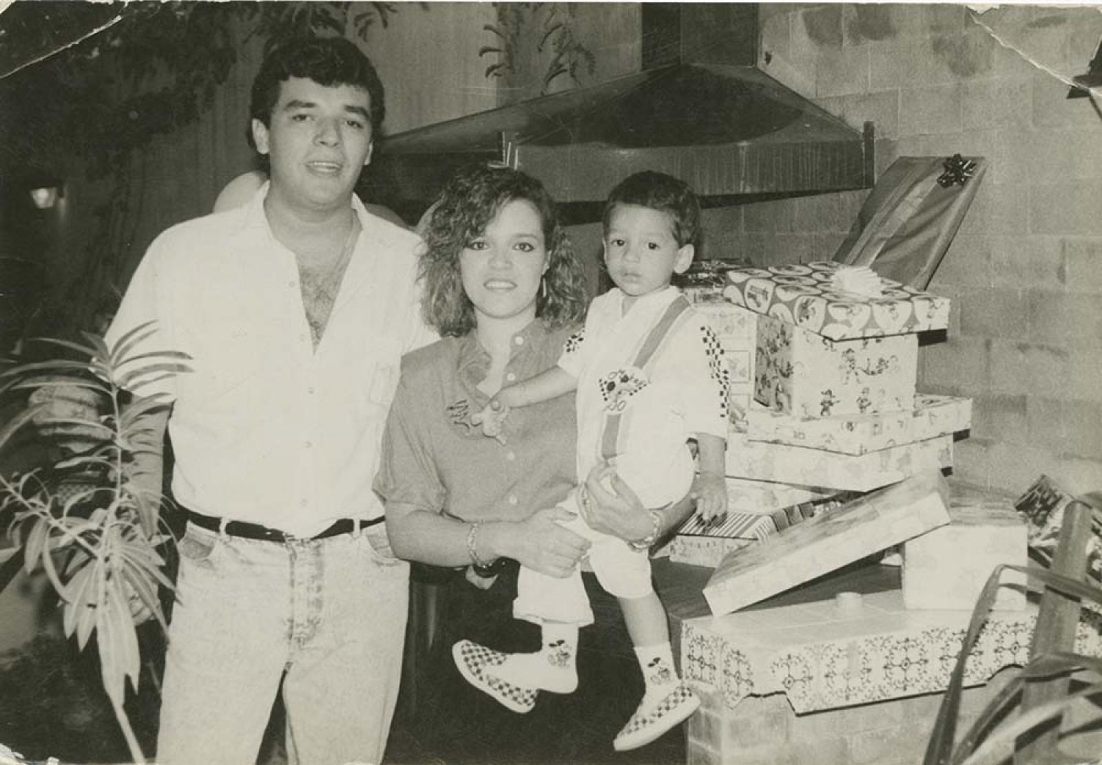 Retrato de familia, en fiesta.