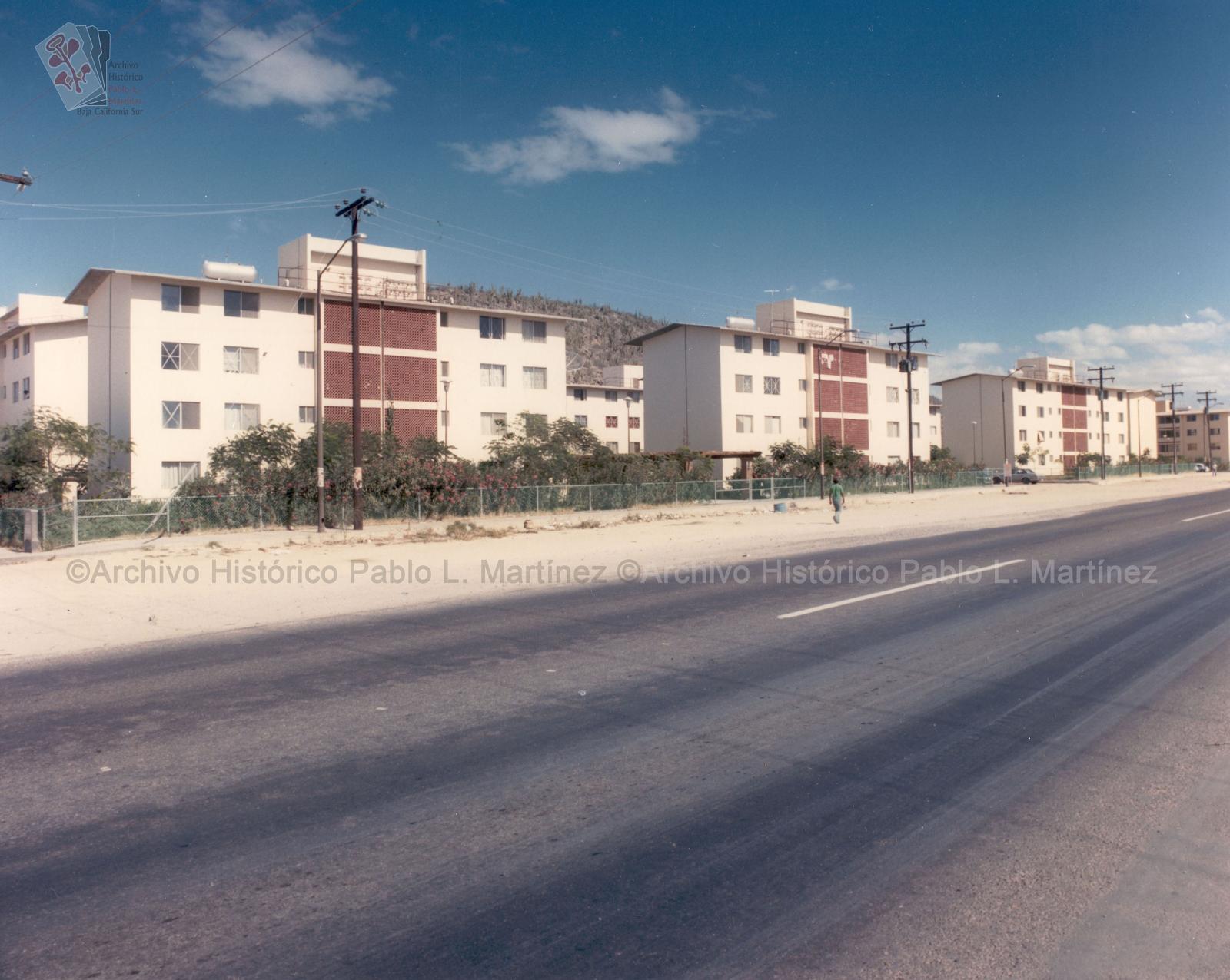 Unidad habitacional Alberto Andrés Alvarado Arámburo en La Paz, Baja California Sur.